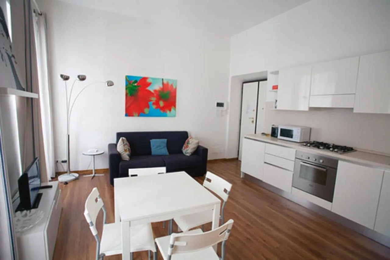 Flatinrome Navona Apartment  Rome
